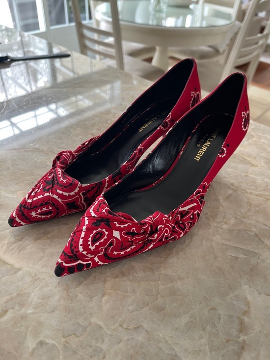 Saint Laurent Shoes - Saint Laurent Red Paisley Pointed Toe Knotted Kitten Heels 👠